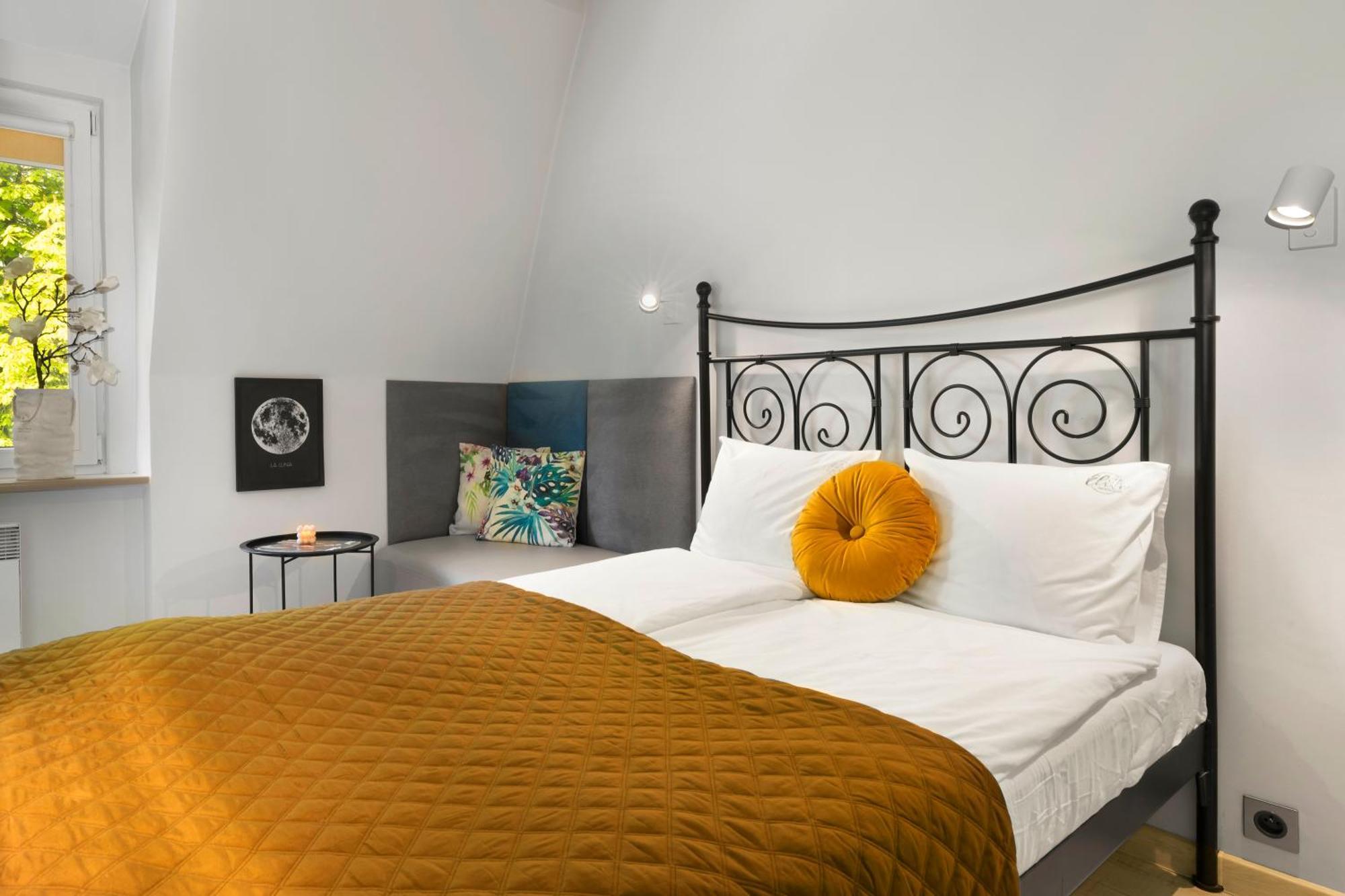 Elite Apartments City Center Cosy Attic กดัญสก์ ภายนอก รูปภาพ